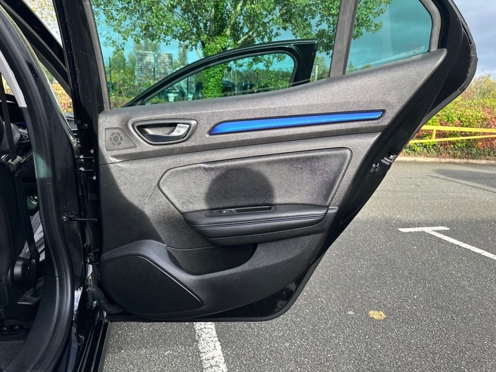 Used Renault Megane 2016 for sale - 76527208: Photo 25