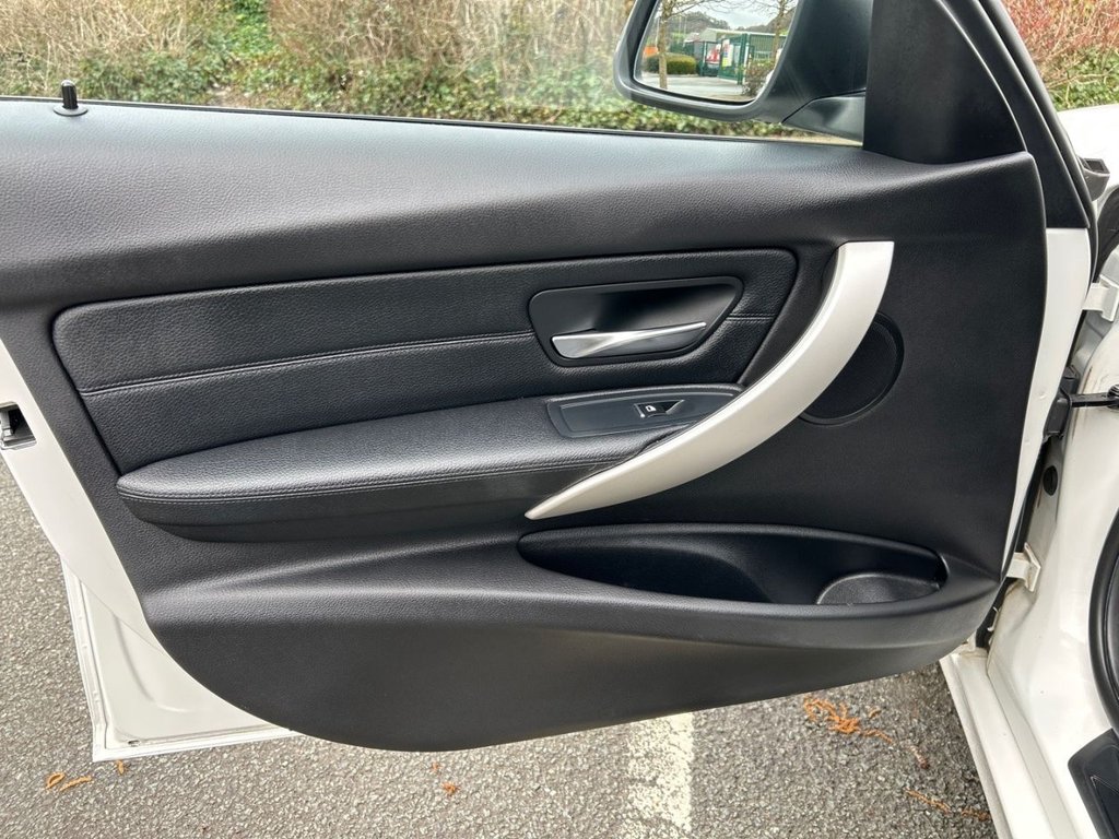 Used BMW 3 Series 2017 for sale - 77798275: Photo 26