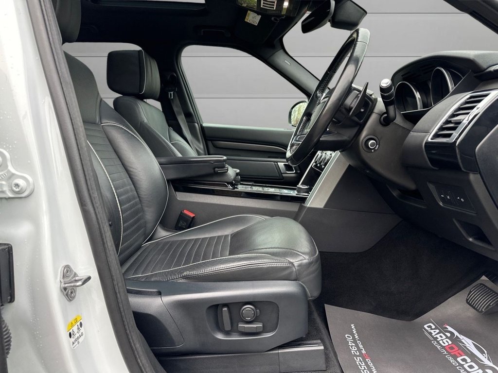 Used Land Rover Discovery 2017 for sale - 78199906: Photo 11