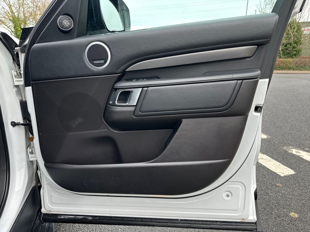 Used Land Rover Discovery 2017 for sale - 78199906: Photo 25