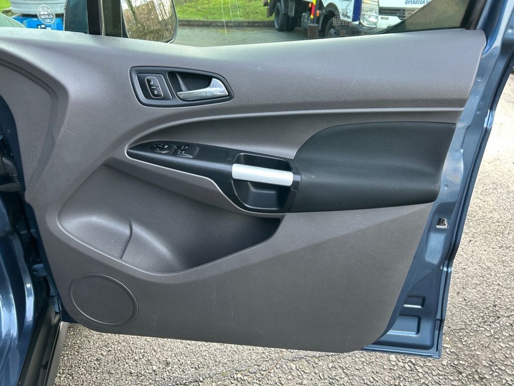 Used Ford Transit Connect 2018 for sale - 77167270: Photo 21