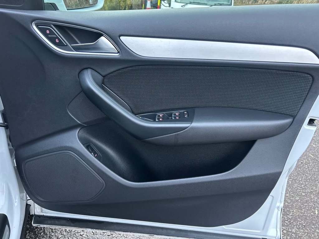 Used Audi Q3 2015 for sale - 76966303: Photo 25