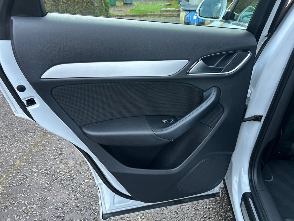 Used Audi Q3 2015 for sale - 76966303: Photo 28