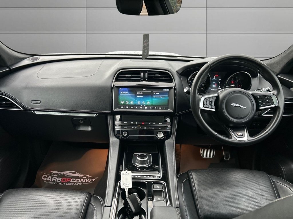 Used Jaguar F-Pace 2018 for sale - 77631577: Photo 16