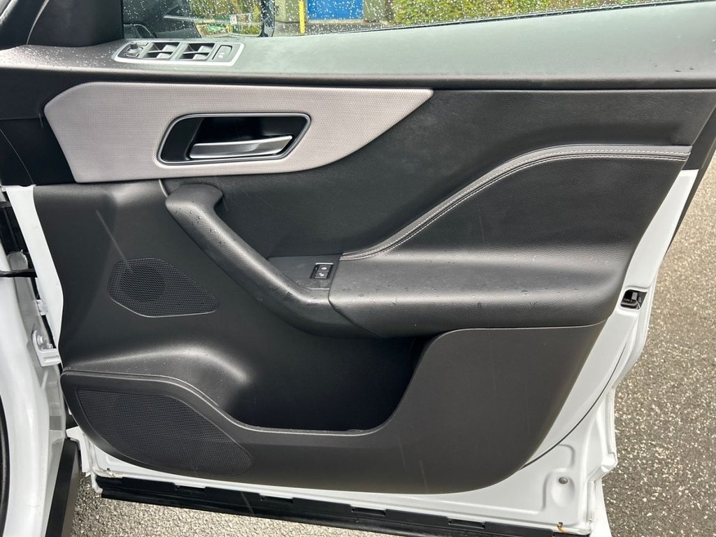 Used Jaguar F-Pace 2018 for sale - 77631577: Photo 25