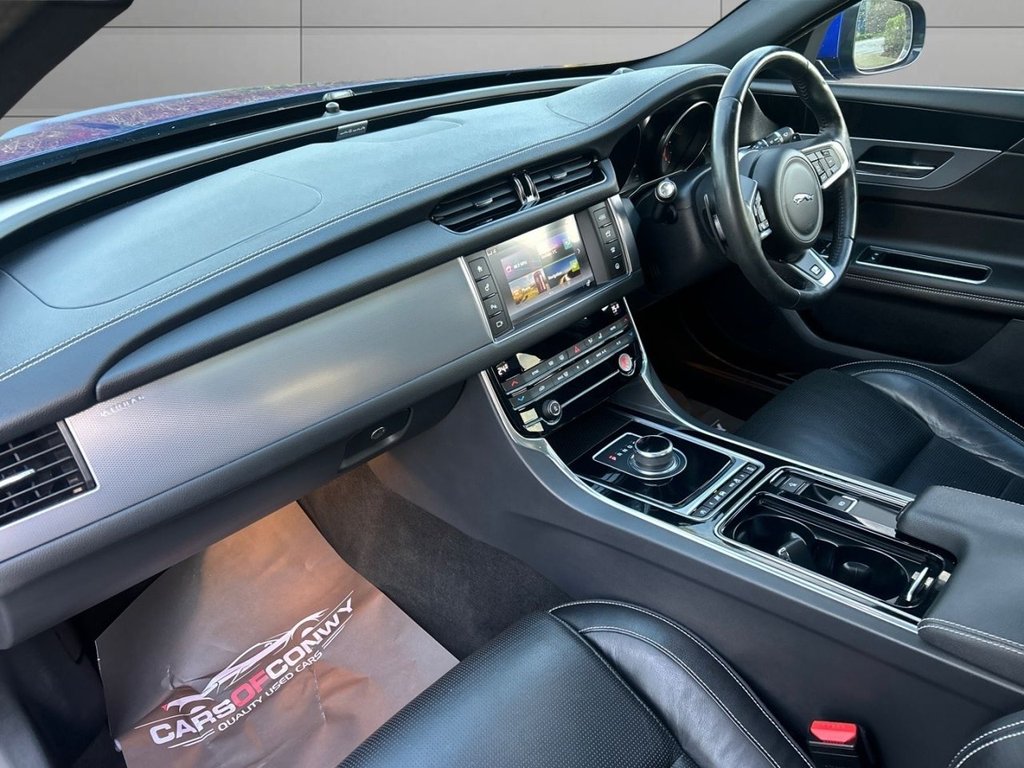 Used Jaguar XF 2018 for sale - 77064865: Photo 12