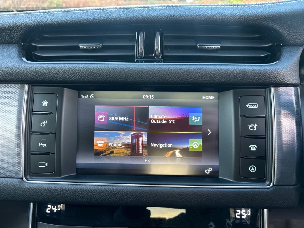 Used Jaguar XF 2018 for sale - 77064865: Photo 22