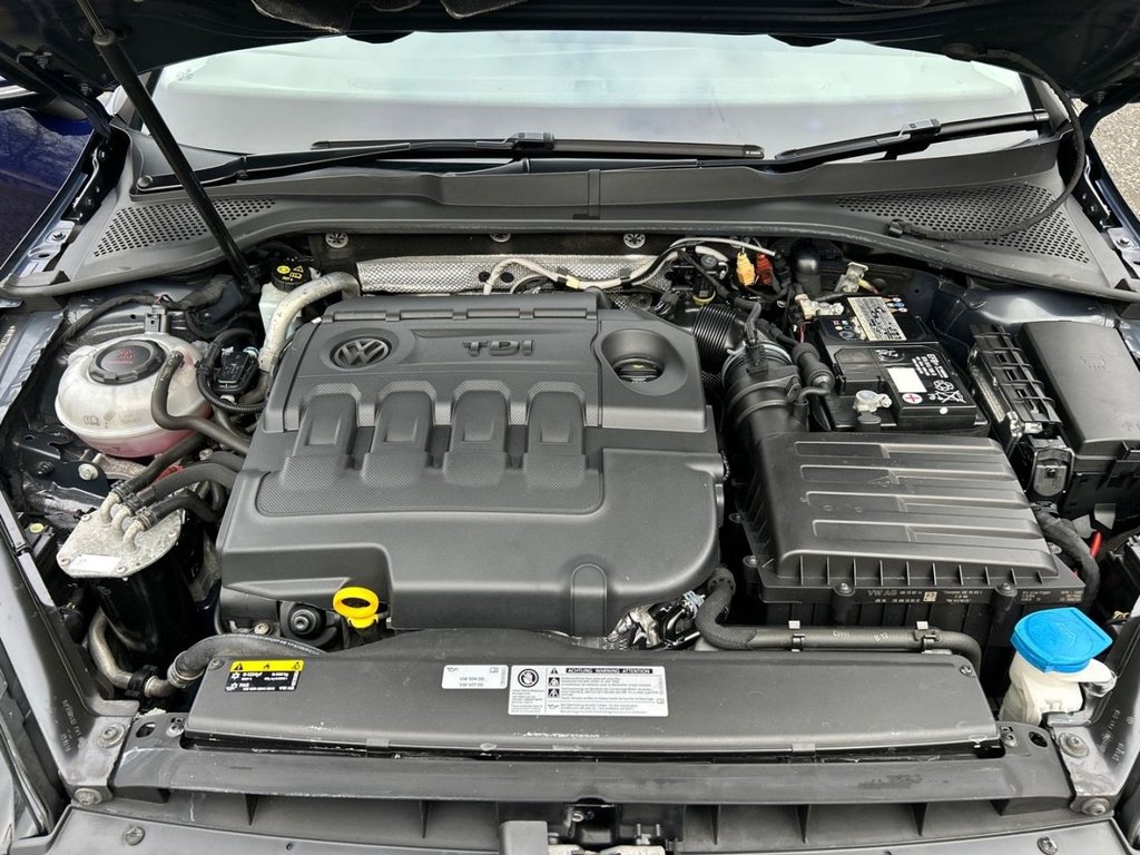 Used Volkswagen Golf 2019 for sale - 77477576: Photo 30