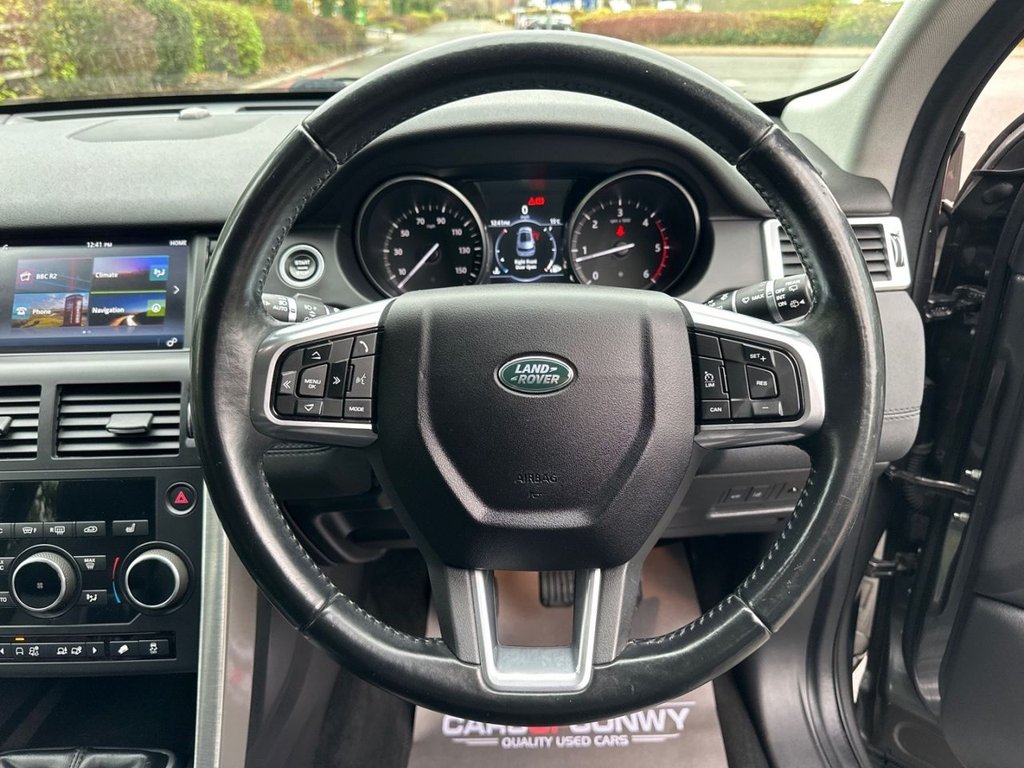 Used Land Rover Discovery Sport 2016 for sale - 76527110: Photo 18