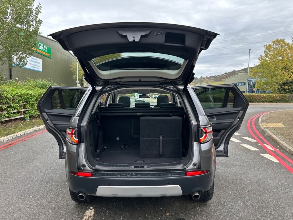 Used Land Rover Discovery Sport 2016 for sale - 76527110: Photo 28