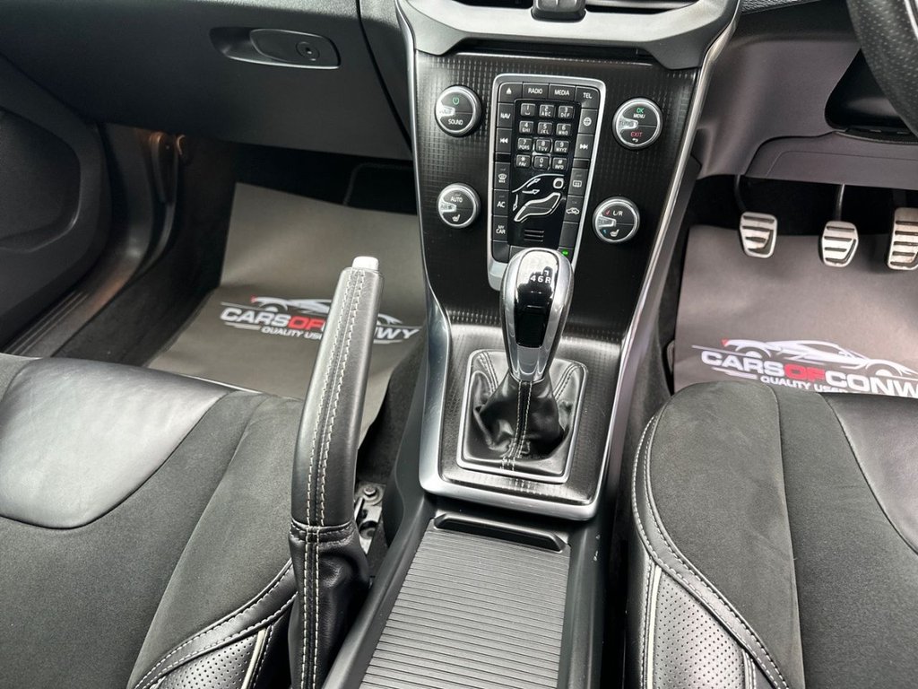 Used Volvo V40 2017 for sale - 76604546: Photo 23