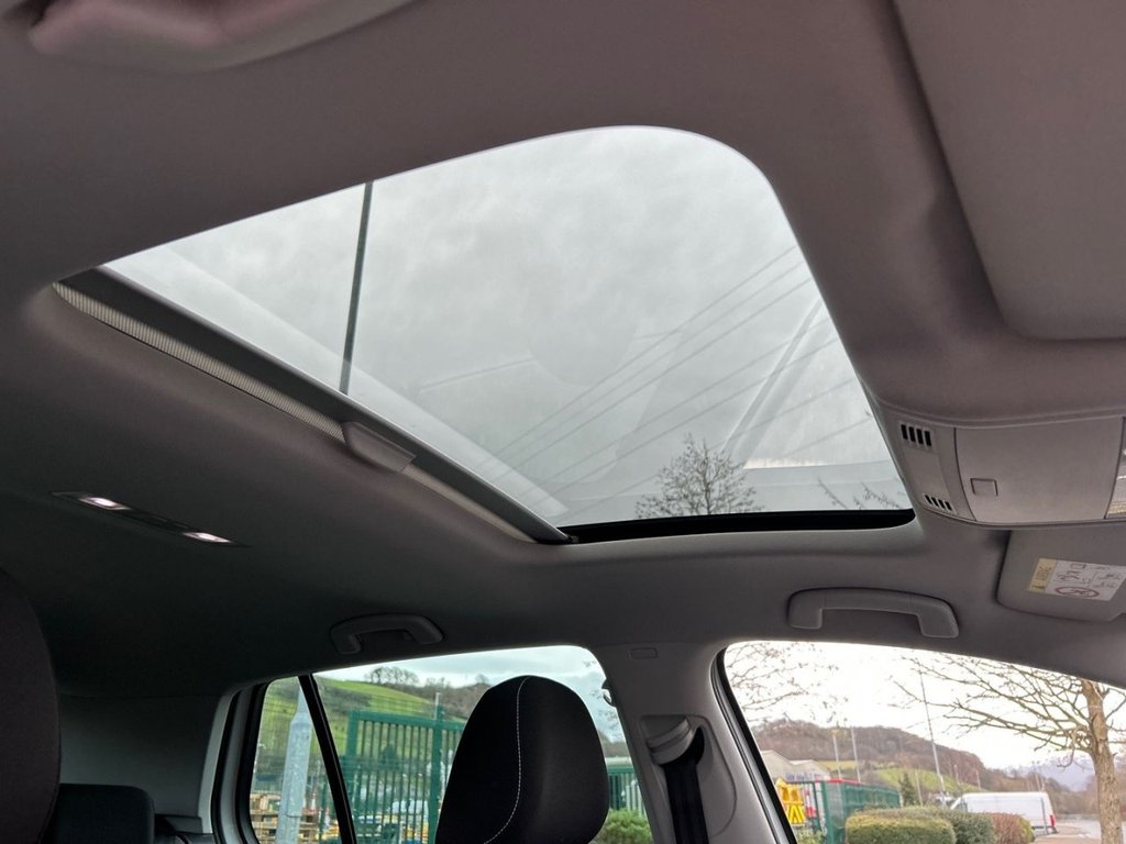 Used Volkswagen Golf 2016 for sale - 77262942: Photo 24