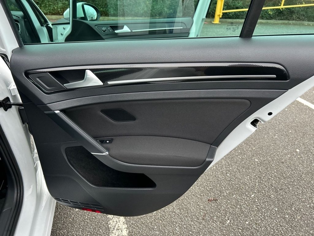 Used Volkswagen Golf 2016 for sale - 77262942: Photo 26