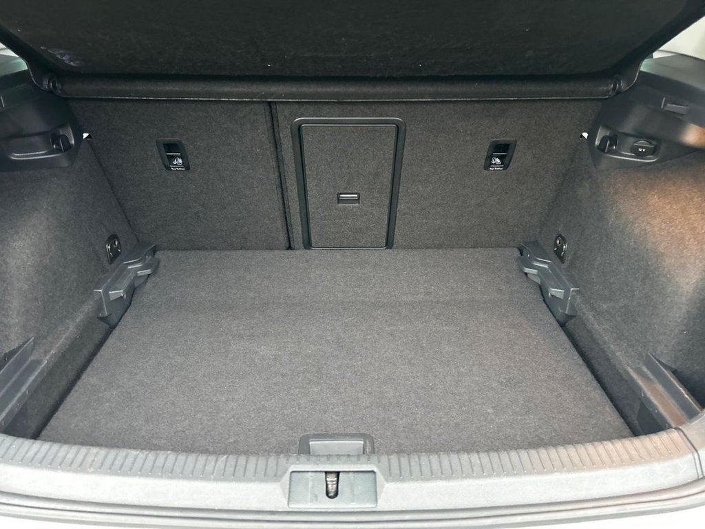 Used Volkswagen Golf 2016 for sale - 77262942: Photo 29