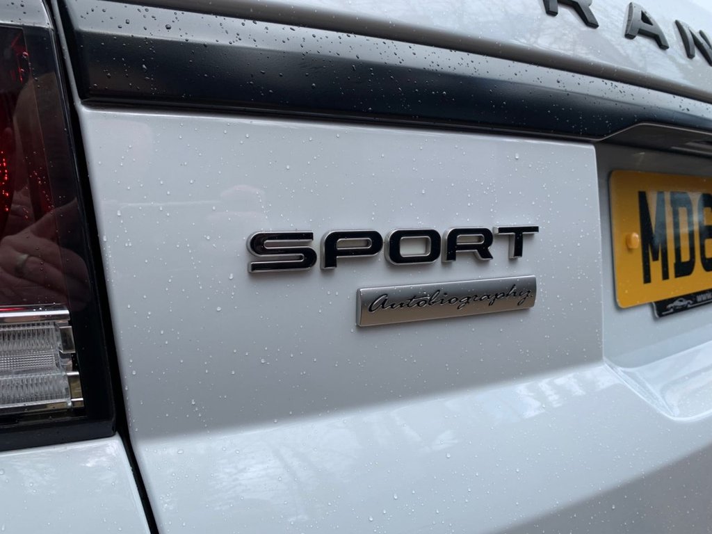 Used Land Rover Range Rover Sport 2015 for sale - 77275897: Photo 15