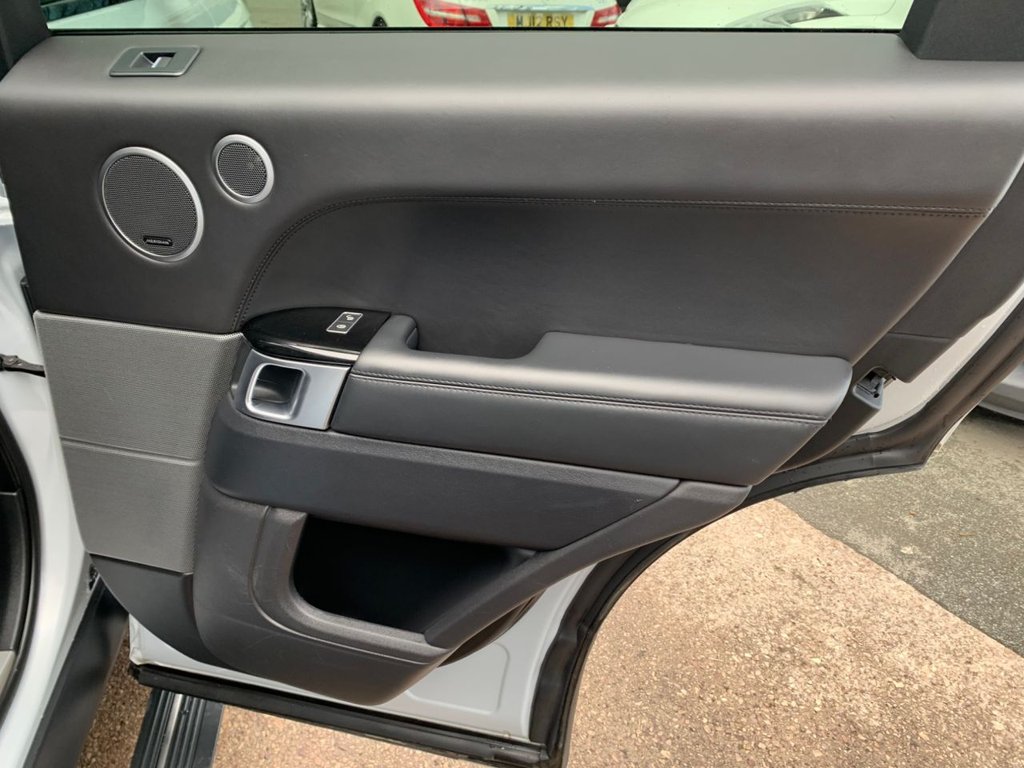 Used Land Rover Range Rover Sport 2015 for sale - 77275897: Photo 35