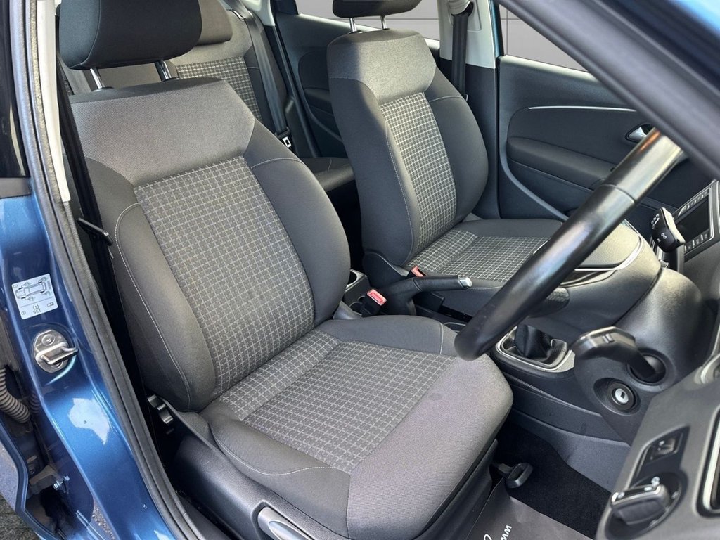 Used Volkswagen Polo 2015 for sale - 77167230: Photo 10