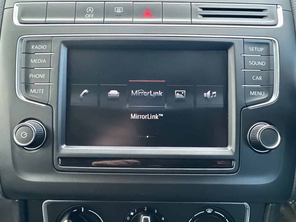 Used Volkswagen Polo 2015 for sale - 77167230: Photo 21