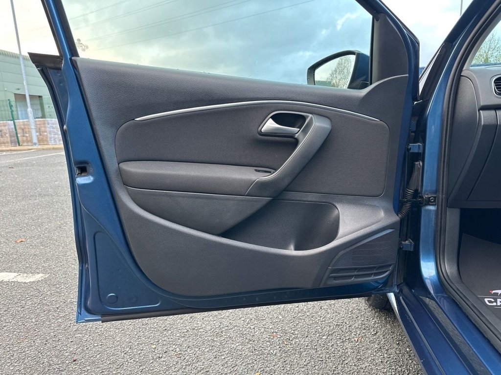 Used Volkswagen Polo 2015 for sale - 77167230: Photo 27