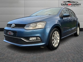 Used Volkswagen Polo 2015 for sale - 77167230: Photo