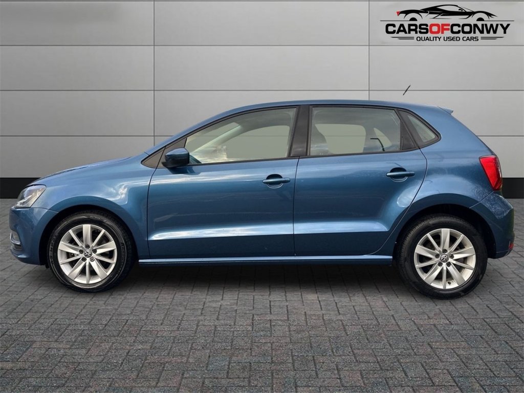 Used Volkswagen Polo 2015 for sale - 77167230: Photo 4