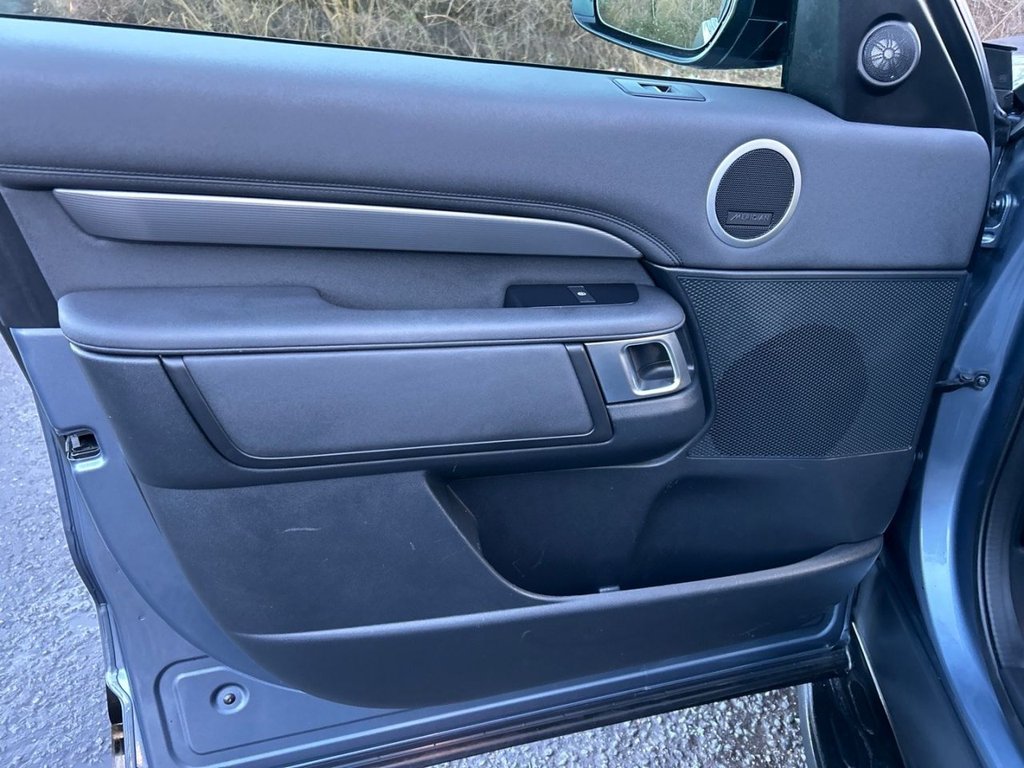 Used Land Rover Discovery 2019 for sale - 77654865: Photo 26