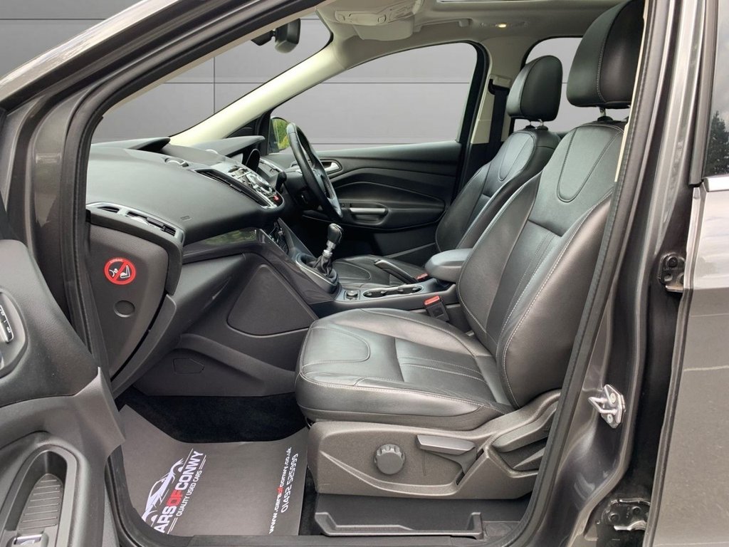 Used Ford Kuga 2015 for sale - 76509809: Photo 12