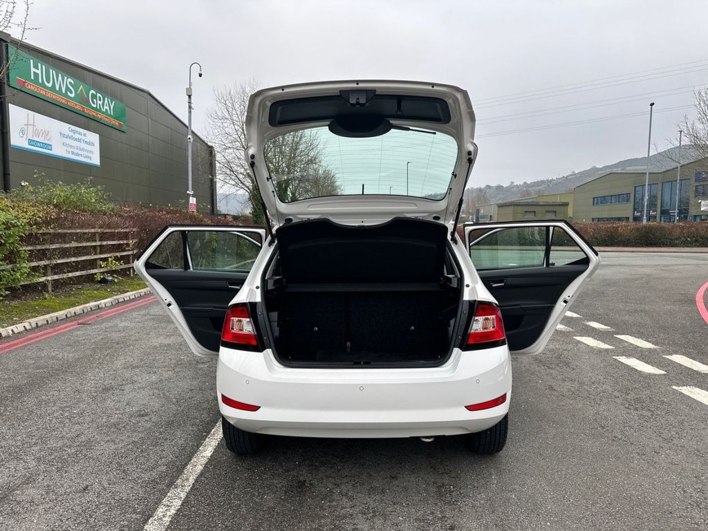 Used Skoda Fabia 2019 for sale - 77065126: Photo 28