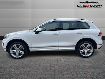 Used Volkswagen Touareg 2016 for sale - 75865480: Photo