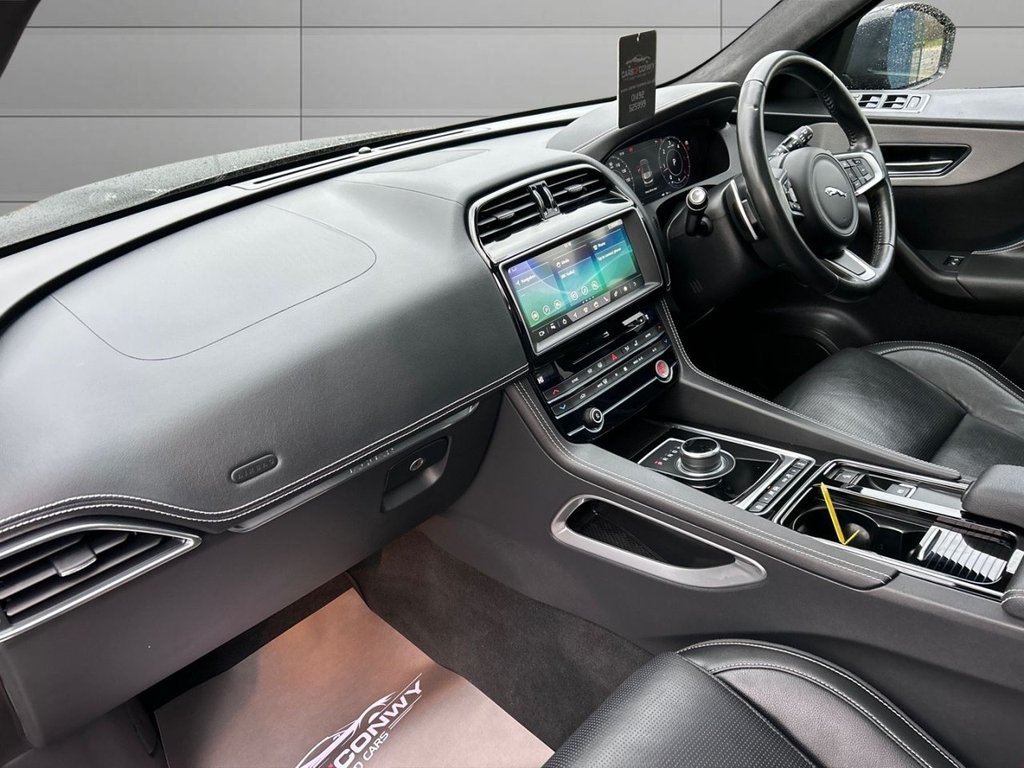 Used Jaguar F-Pace 2019 for sale - 77341460: Photo 14