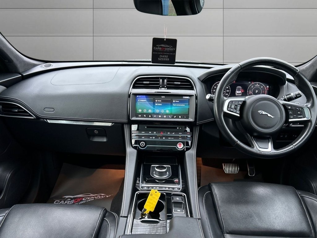 Used Jaguar F-Pace 2019 for sale - 77341460: Photo 16