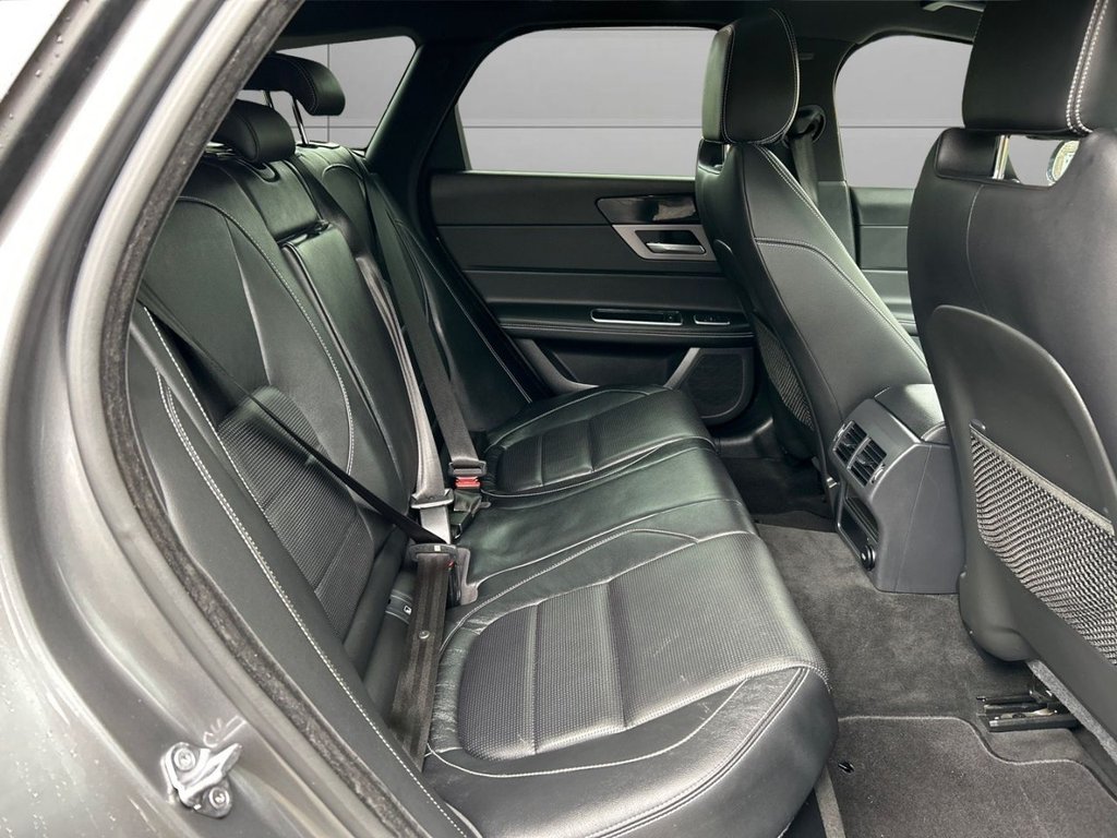 Used Jaguar XF 2018 for sale - 77795040: Photo 17