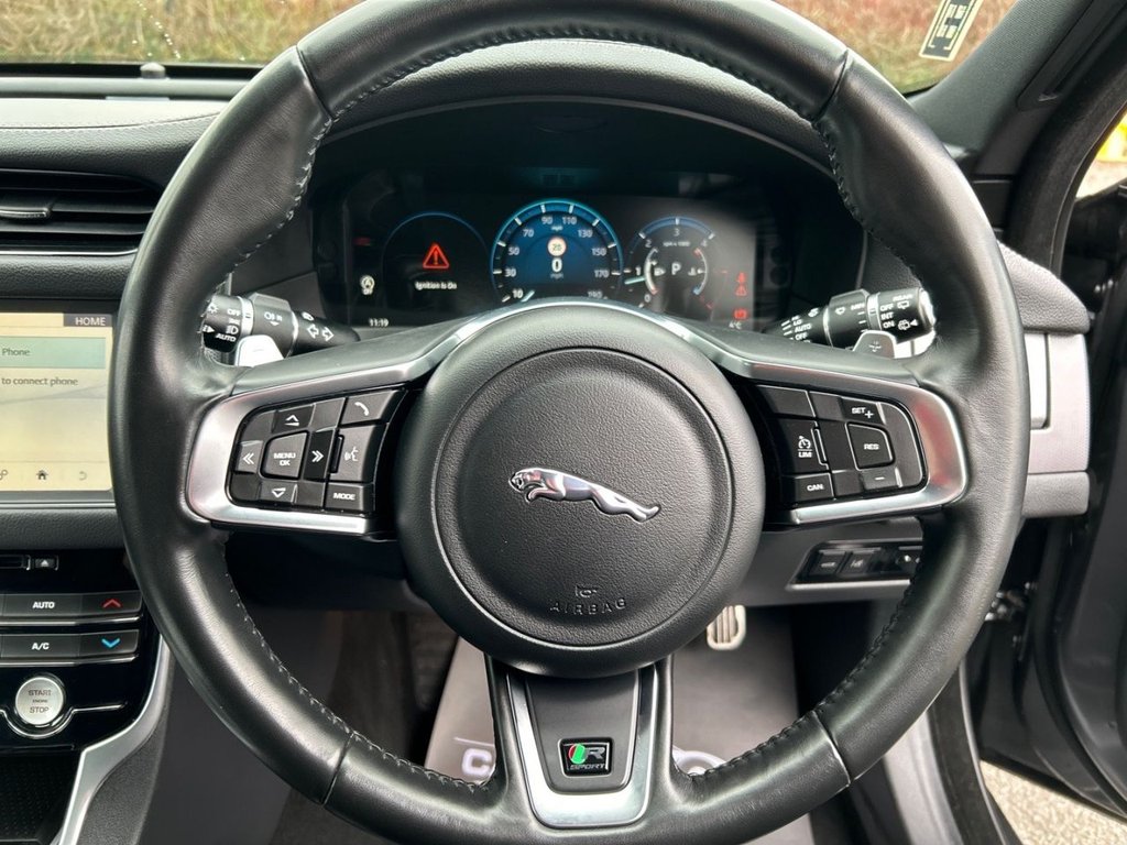 Used Jaguar XF 2018 for sale - 77795040: Photo 18