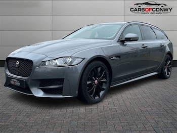 Used Jaguar XF 2018 for sale - 77795040: Photo
