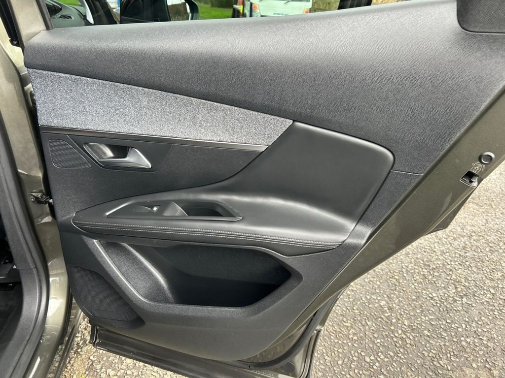 Used Peugeot 3008 2018 for sale - 77634582: Photo 26