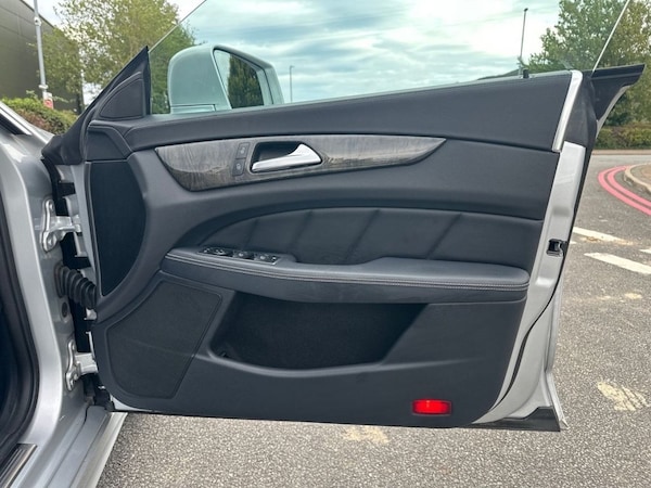 Used Mercedes-Benz CLS 2015 for sale - 76223197: Photo 23