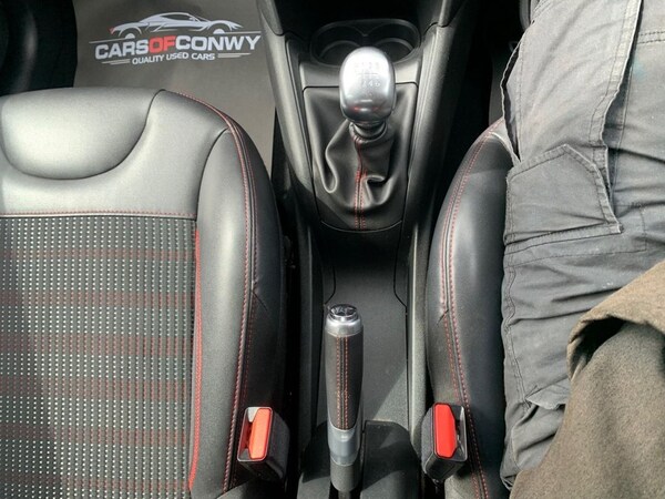 Used Peugeot 208 2016 for sale - 74522965: Photo 20