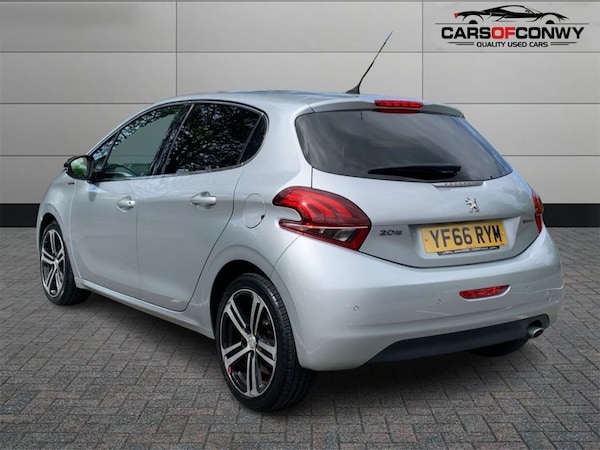 Used Peugeot 208 2016 for sale - 74522965: Photo 5