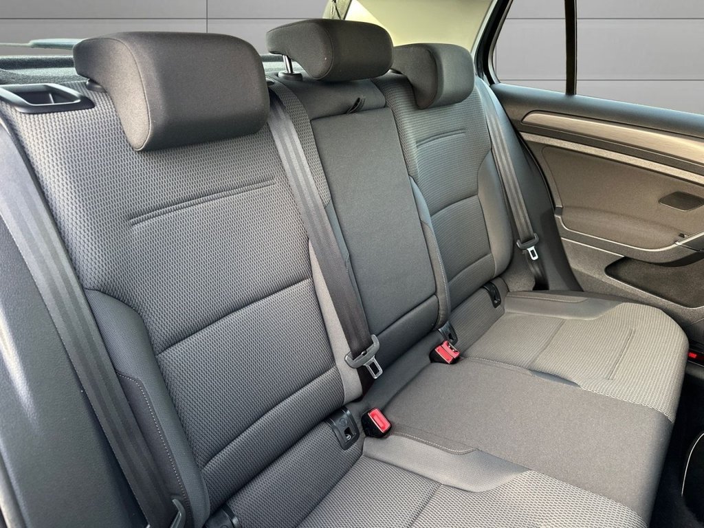 Used Volkswagen Golf 2018 for sale - 77188144: Photo 17