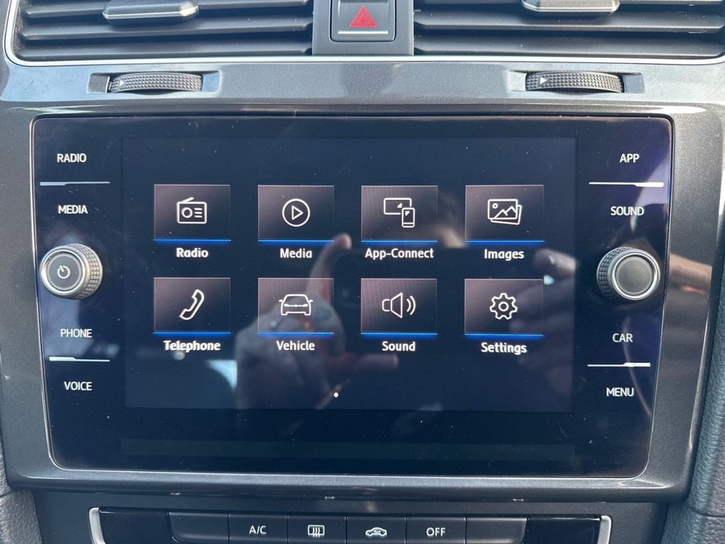 Used Volkswagen Golf 2018 for sale - 77188144: Photo 22