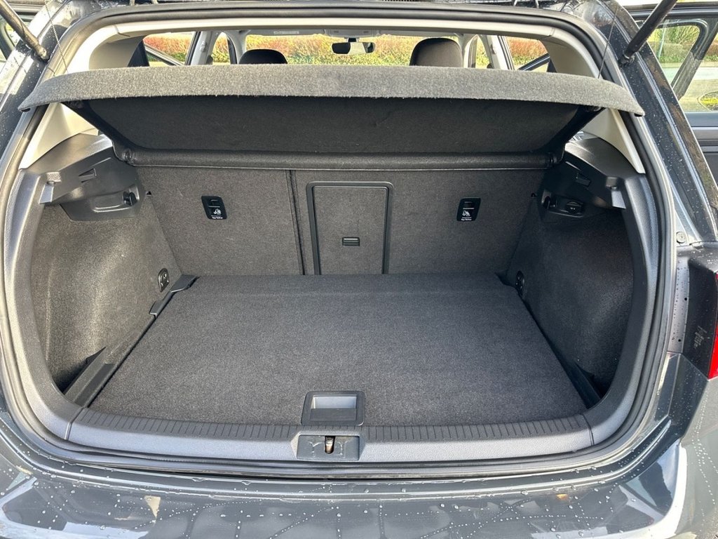 Used Volkswagen Golf 2018 for sale - 77188144: Photo 28