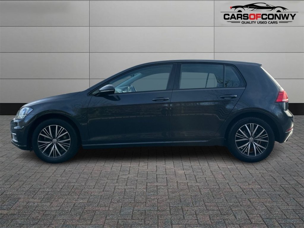 Used Volkswagen Golf 2018 for sale - 77188144: Photo 4