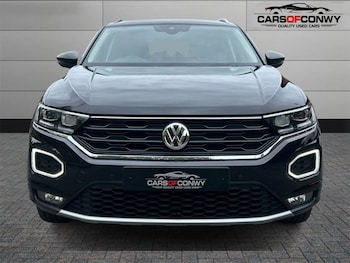 Used Volkswagen T-Roc 2018 for sale - 78612042: Photo