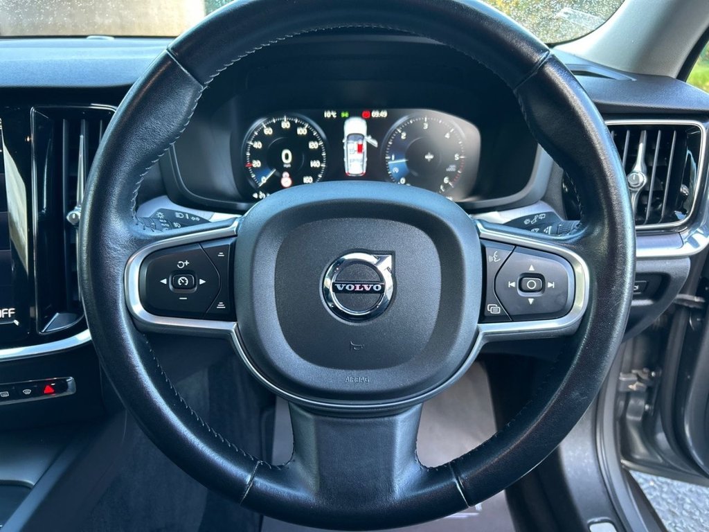 Used Volvo V60 2019 for sale - 77779866: Photo 18