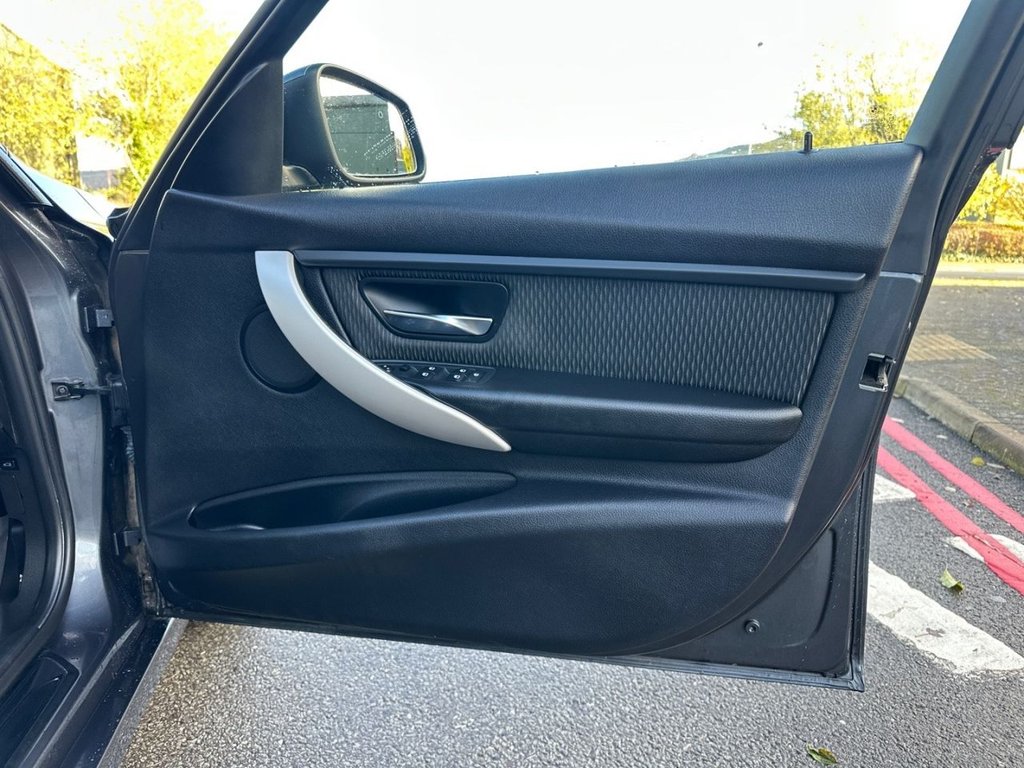 Used BMW 3 Series 2013 for sale - 76670695: Photo 23