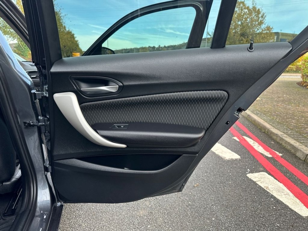 Used BMW 1 Series 2018 for sale - 76631752: Photo 24