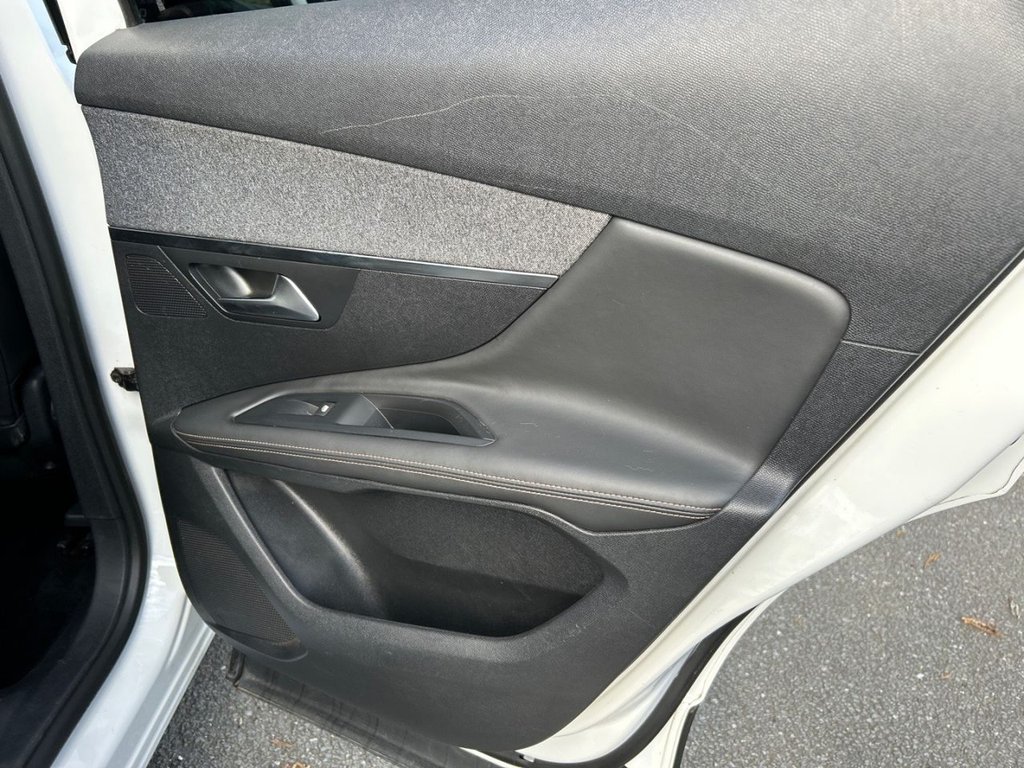 Used Peugeot 3008 2017 for sale - 77897505: Photo 26