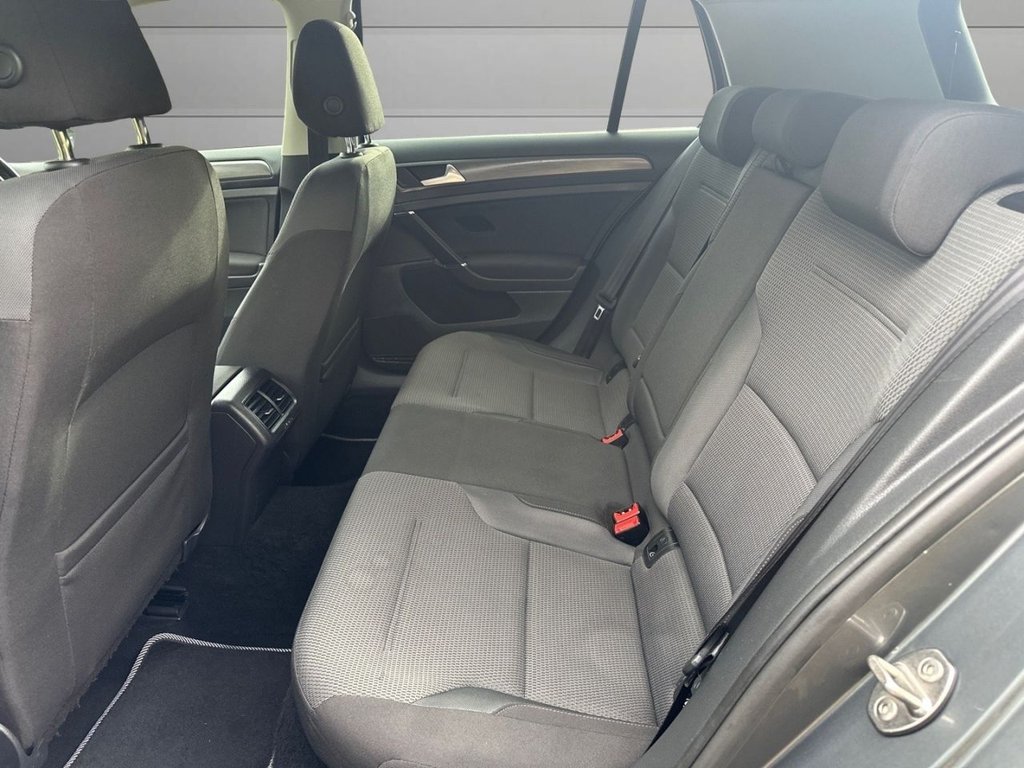 Used Volkswagen Golf 2018 for sale - 76985875: Photo 15
