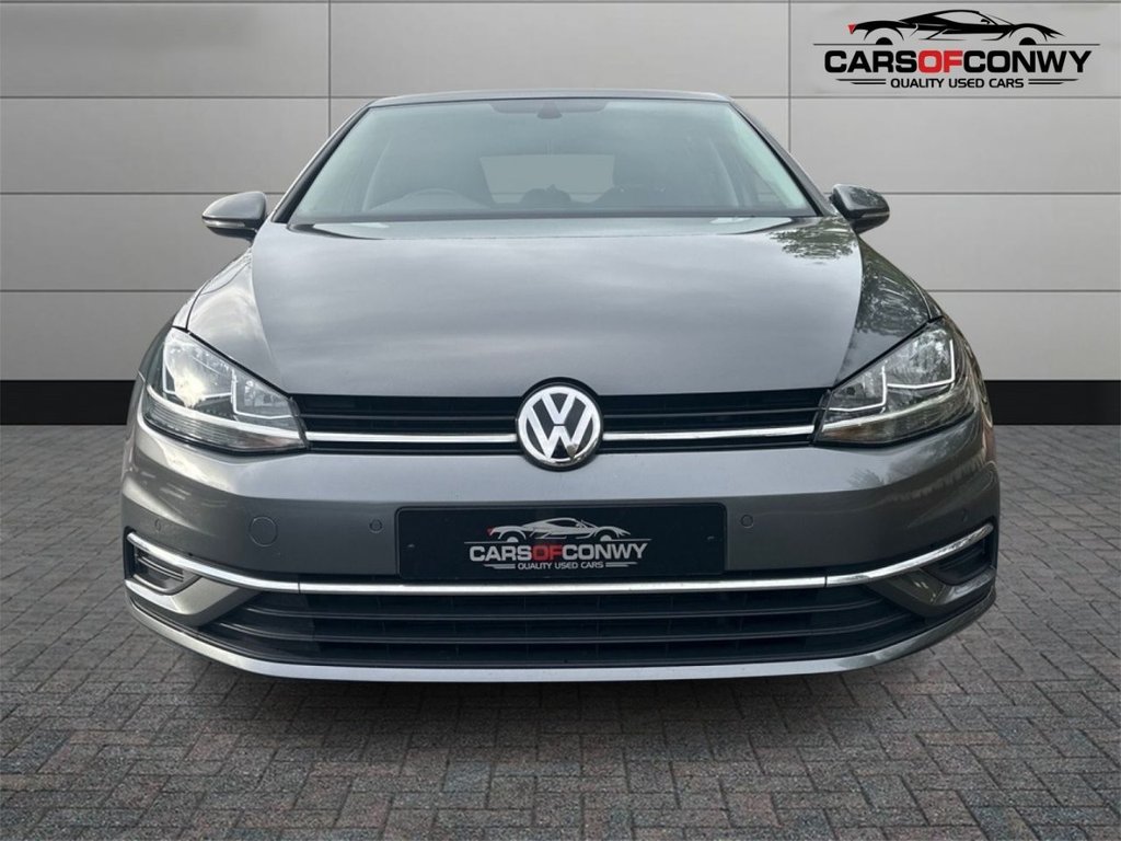 Used Volkswagen Golf 2018 for sale - 76985875: Photo 2