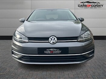 Used Volkswagen Golf 2018 for sale - 76985875: Photo